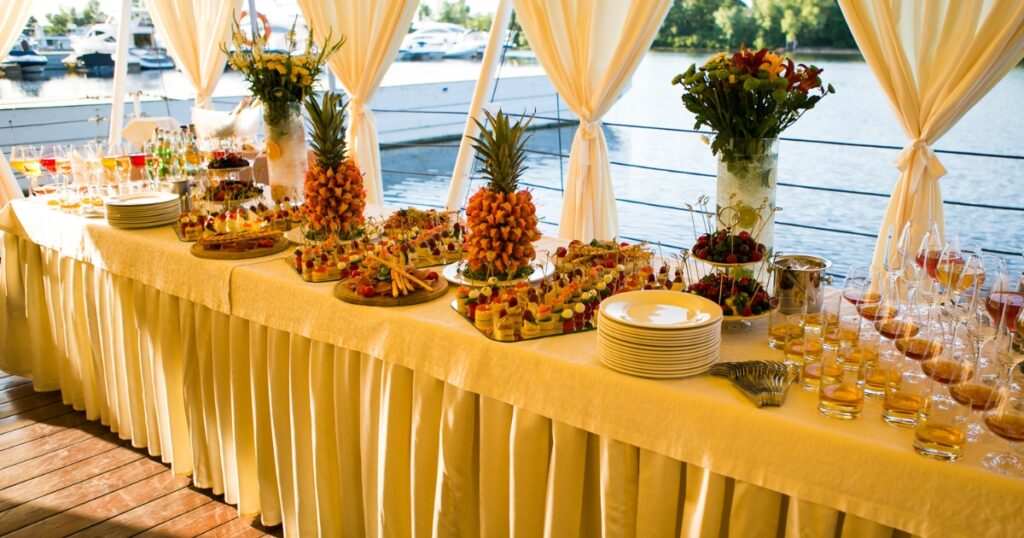 How to compare catering proposals without getting overwhelmed