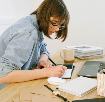 Define the type of event before contacting any catering service